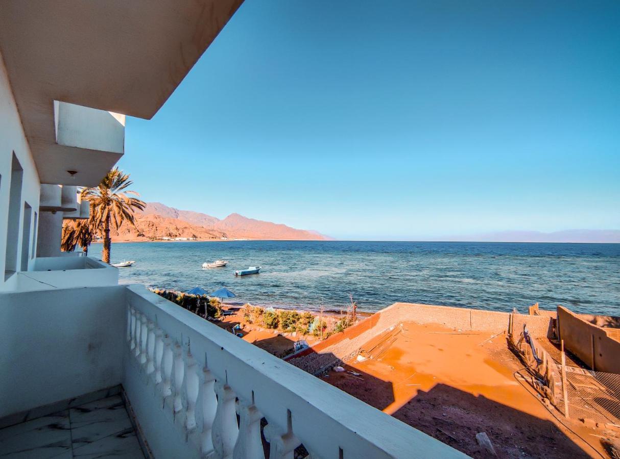 Zarnouk Beach House Дахаб Екстериор снимка
